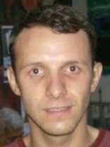 Person who looks like Michael Vartan