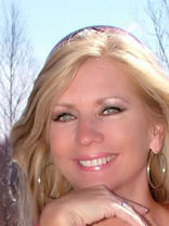 Person who looks like Heather Locklear