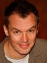 Person who looks like Michael Keaton