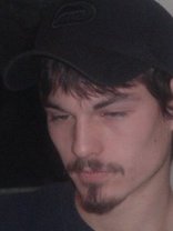 Person who looks like Josh Hartnett