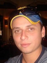 Person who looks like Tony Goldwyn