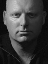 Person who looks like Michael Chiklis