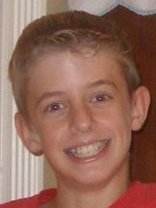 Person who looks like Freddie Highmore