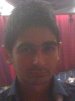 Person who looks like Chris Pine