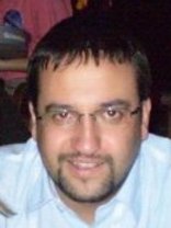 Person who looks like Tim McGraw