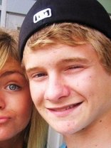 Person who looks like Benjamin McKenzie