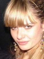 Person who looks like Courtney Love