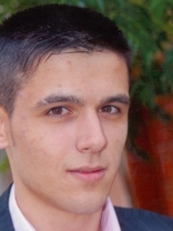 Person who looks like Jason Dohring