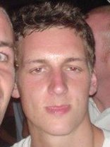 Person who looks like Simon Rex