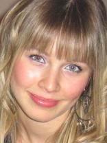 Person who looks like Hilary Duff