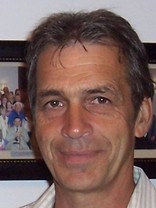 Person who looks like Eric Roberts