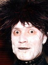 Person who looks like Willem Dafoe