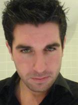 Person who looks like Dylan McDermott