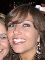 Person who looks like Elizabeth Hurley