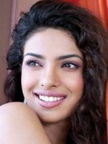 Person who looks like Roselyn Sanchez