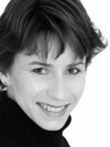 Person who looks like Idina Menzel