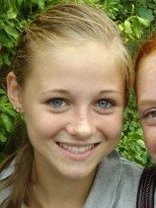 Person who looks like Mischa Barton