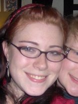 Person who looks like Emily Bergl