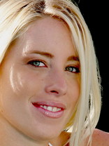 Person who looks like Daryl Hannah