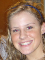 Person who looks like Kristen Bell