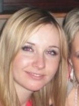 Person who looks like Sarah Chalke