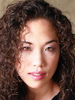 Person who looks like Sandra Oh