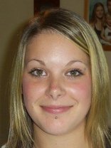 Person who looks like Jenna Elfman