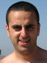 Person who looks like Jean Reno