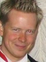 Person who looks like Tim Robbins