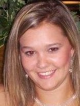 Person who looks like Julia Stiles