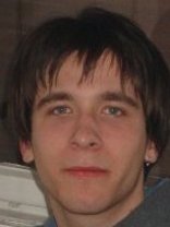 Person who looks like Benjamin McKenzie