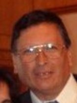 Person who looks like Peter Facinelli