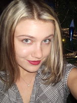 Person who looks like Cameron Diaz