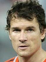 Person who looks like Mark McGrath