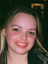 Person who looks like Mena Suvari