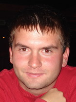 Person who looks like Balthazar Getty