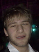 Person who looks like Jonathan Lipnicki