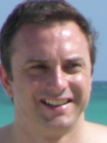 Person who looks like Brad Garrett