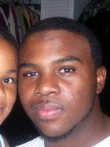 Person who looks like Derek Luke