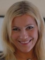 Person who looks like Elle Macpherson