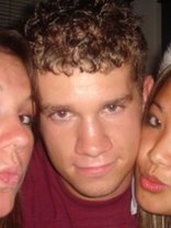 Person who looks like Ryan Phillippe