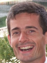 Person who looks like Rodrigo Santoro