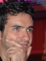 Person who looks like Mark Ruffalo