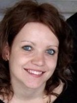 Person who looks like Blythe Danner