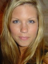 Person who looks like Christina Applegate