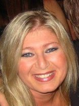 Person who looks like Portia de Rossi