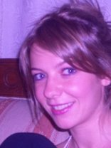 Person who looks like Julie Ann Emery