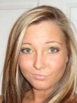 Person who looks like Lisa Kudrow