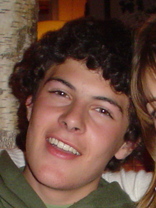 Person who looks like Jonathan Tucker