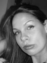 Person who looks like Rhona Mitra